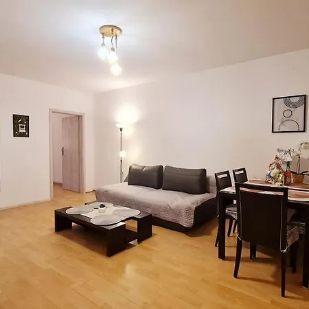 Przestronny W Mieszkaniu Na Filipa *