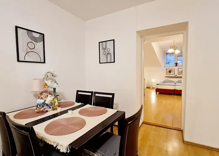 Przestronny Pokój W Mieszkaniu Na Filipa * Kraków